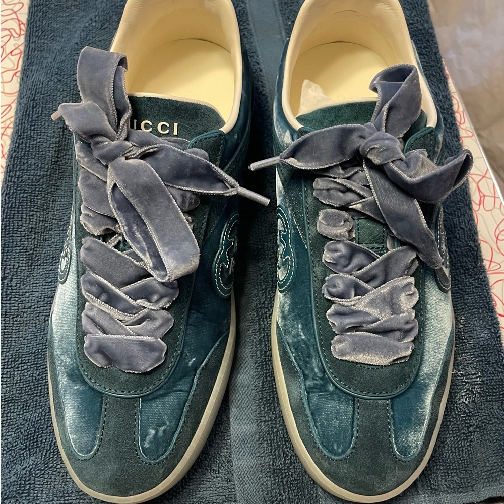 Gucci Teal velvet women’s sneakers